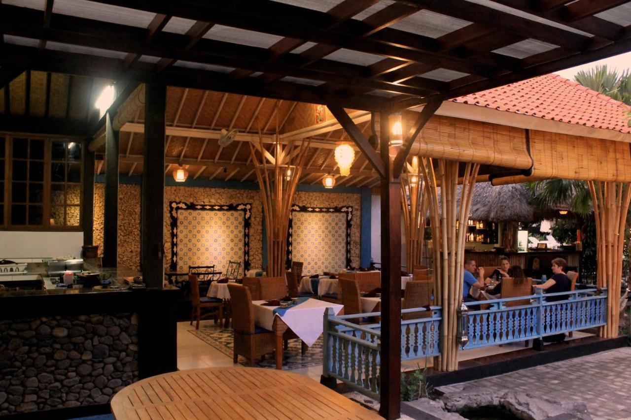 Mans Cottages&Spa Pemuteran Exteriör bild